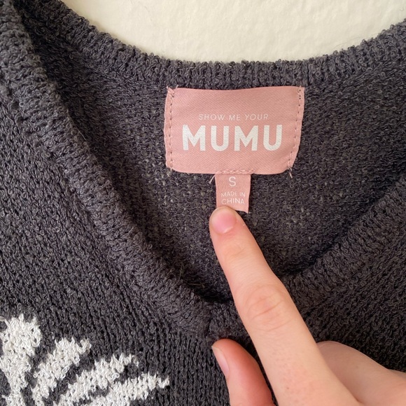Show Me You MuMu Hug Me Sweater Daisy Love Knit - Picture 2 of 7